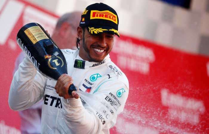 Lewis Hamilton x Ayrton Senna: quem venceria esta corrida?