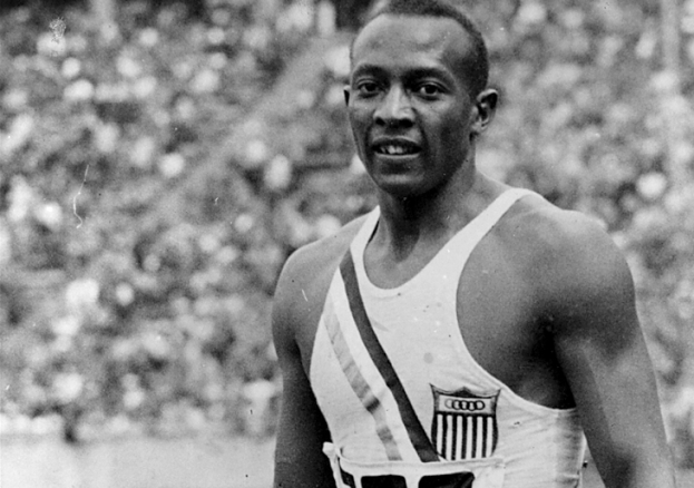 Jesse Owens, um atleta negro que venceu as Olimpíadas da Alemanha (1936) - Entenda