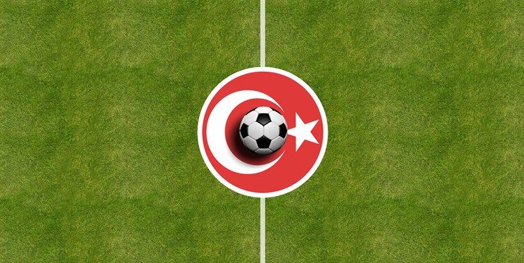Além de Galatasaray e Fenerbahçe - Conheça outros campeões do futebol turco