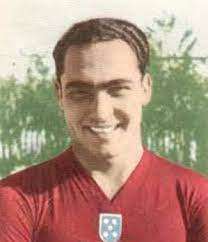 Saiba quem foi Peyroteo, o jogador com mais gols marcados no Benfica e no Porto